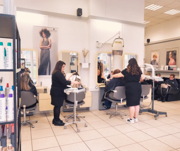 Proche de chez vous ou de votre lieu de travail, venez quand vous le souhaitez